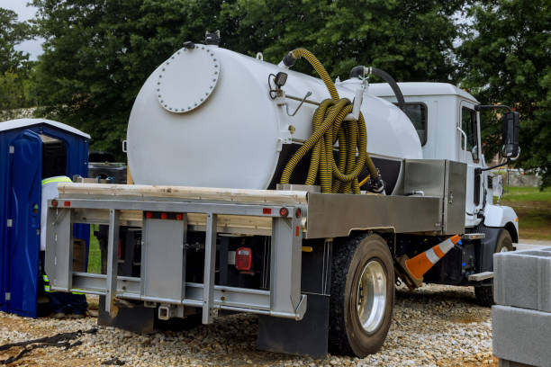 Best Luxury portable toilet rental  in Pardeeville, WI